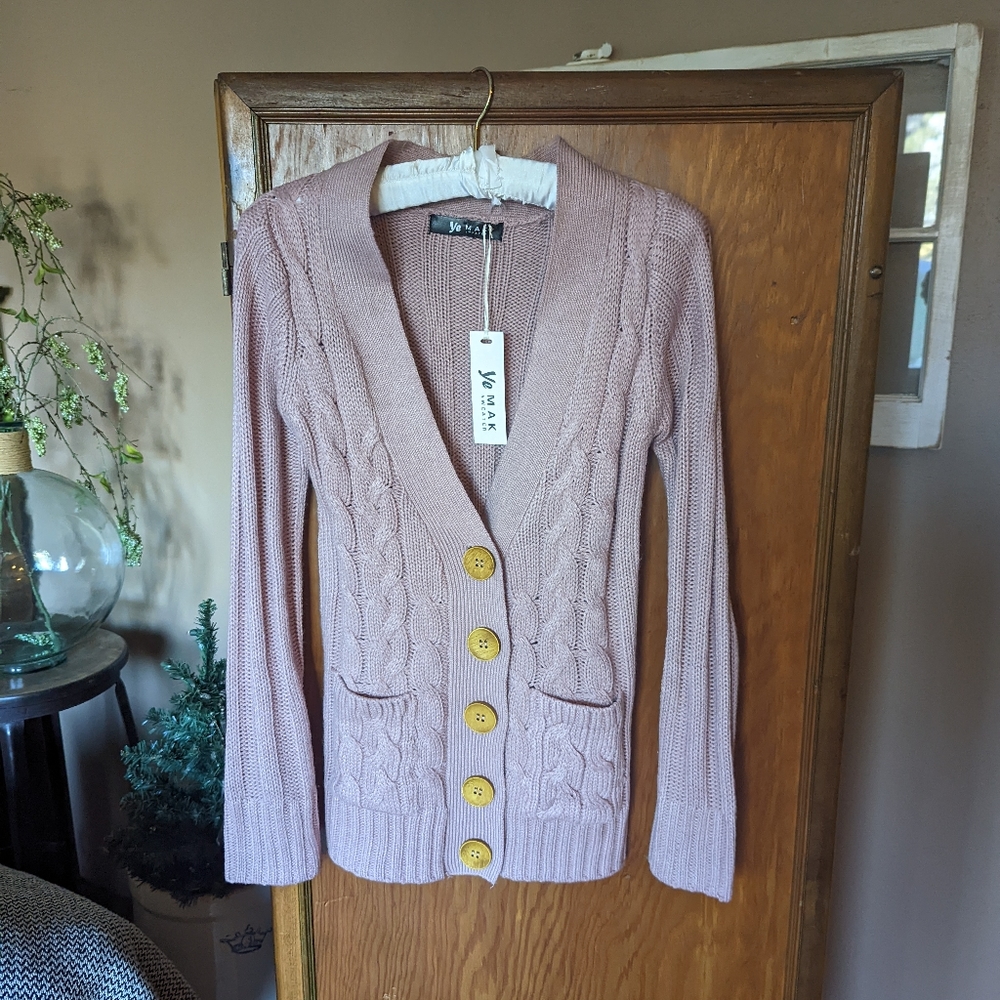 NWT YEMAK Cardigan Sweater. Small.